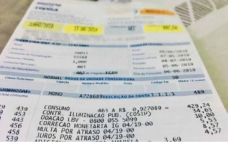 Queda na conta de luz ajuda a aliviar alta da Habitação no IPCA-15 de janeiro