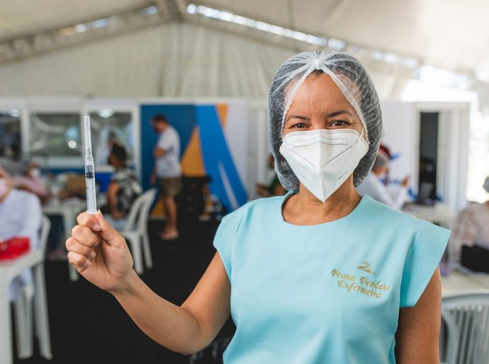 Prefeito JHC anuncia retomada da 1ª dose da vacina contra Covid-19