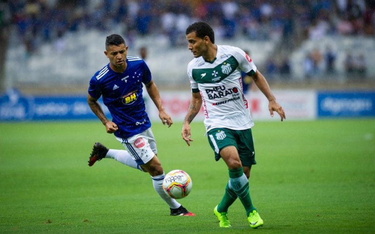 Jogo do Cruzeiro é cancelado após 13 casos do novo coronavírus no Uberlândia