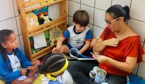 Prefeitura de Maceió convocou mais 1.400 aprovados no PSS da Educação; entrega da documentação acontece entre os dias 4 e 13 de agosto. - Foto: Ascom Semed/Divulgação