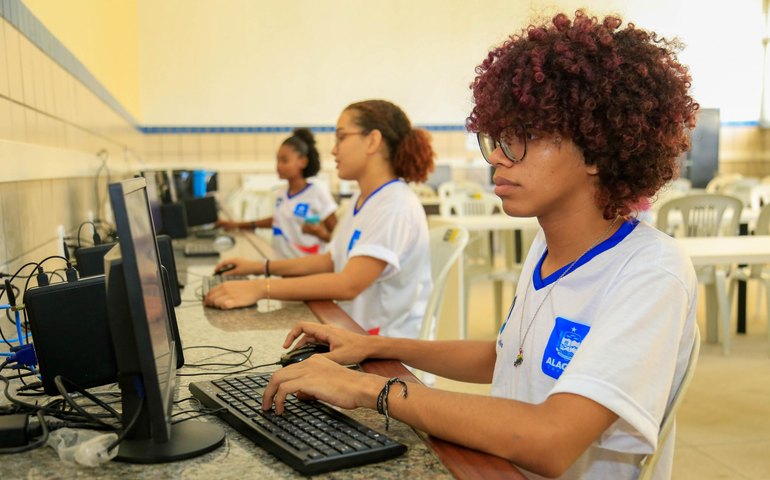 Alagoas alcança mais de 98 mil inscrições no Enem