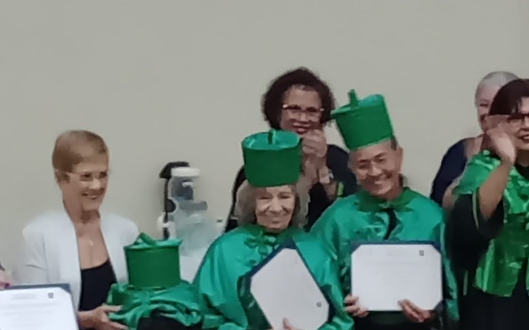 Enfermeira e professora Heloísa Helena recebe título de Doutora Honoris Causa pela UFAL