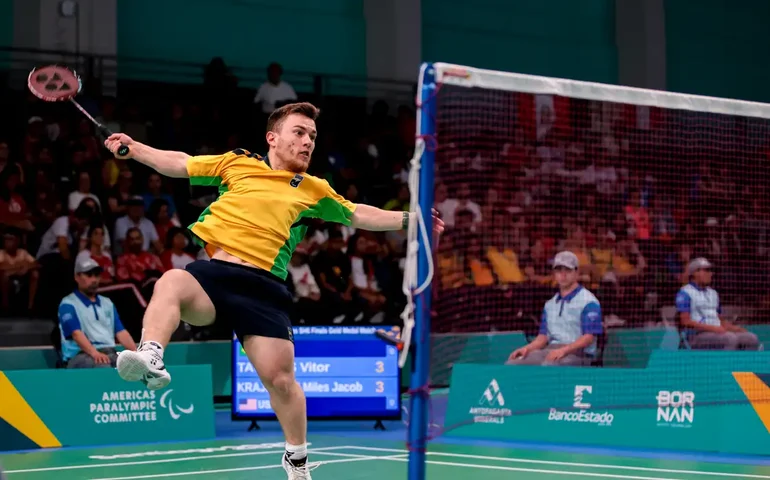 Badminton: Vitor Tavares carimba vaga para os Jogos de Paris