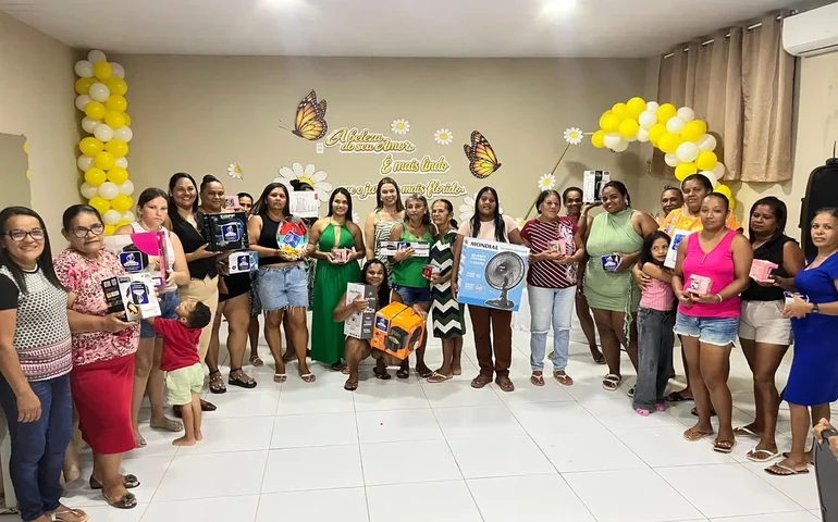 Assistência Social de Branquinha promove comemoração do Dia das Mães