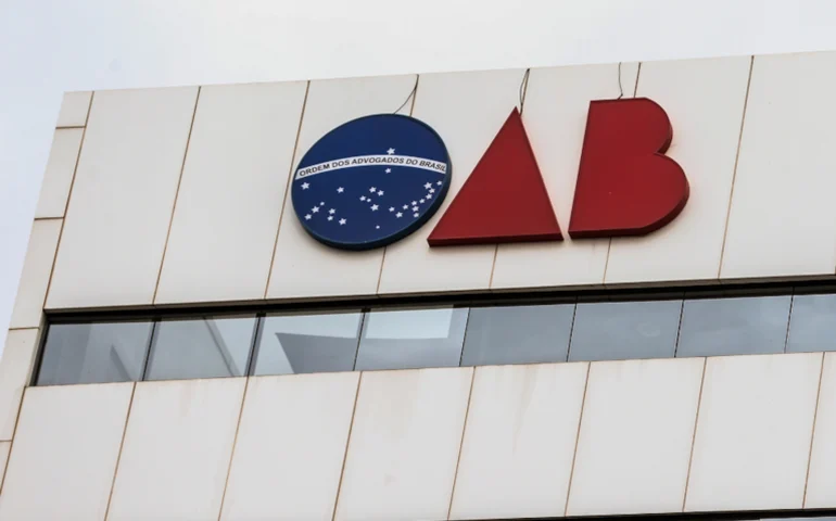 Ameaça de atentado fecha sede da OAB no Rio