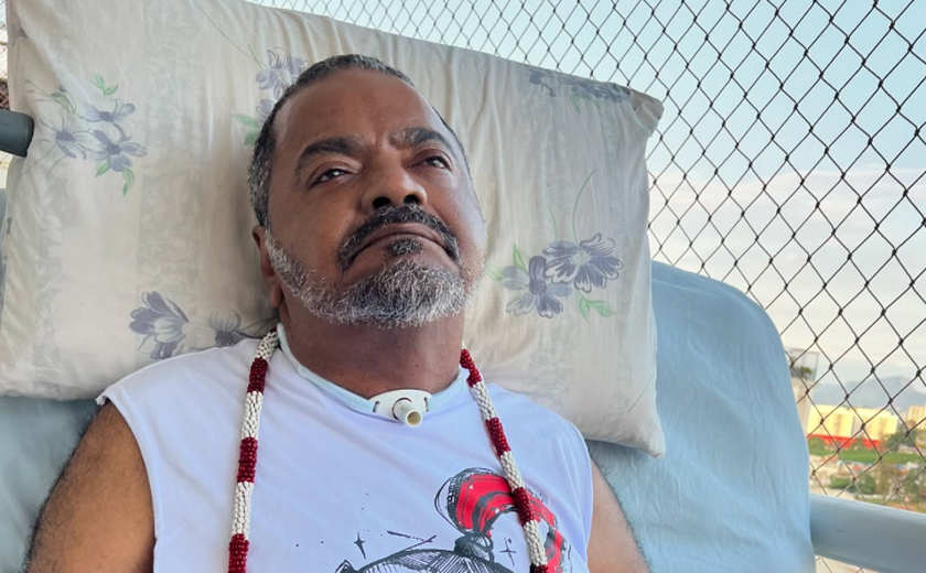 Família de Arlindo Cruz nega abandono e atualiza saúde do cantor: 'estável'