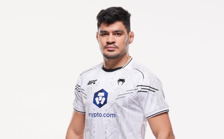 Saiba quem é o brasileiro demitido antes de estrear no UFC e suspenso 2 anos por doping