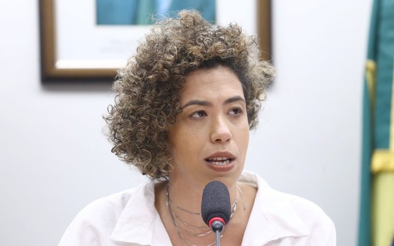 Comissão aprova criação de programa de saúde voltado à mulher atleta