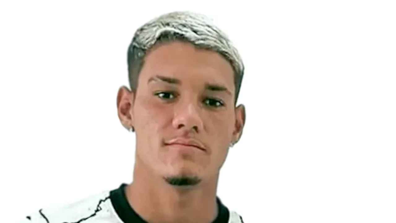 'Não gosto de transar sem camisinha': jogador do Corinthians e jovem que morreu demonstravam intimidade em mensagens