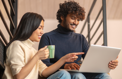 Pesquisa mostra que viajantes se planejam e esperam a Black Friday para comprar passagens