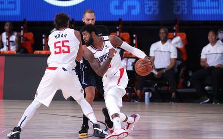 Clippers batem Nuggets, garantem 2º lugar do Oeste e vão encarar os Mavericks