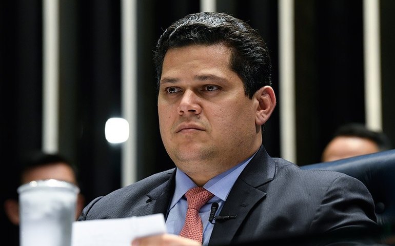 Primo de Davi Alcolumbre é nomeado pelo governo para diretoria da Sudam
