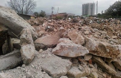 Alurb orienta sobre o descarte correto de resíduos da construção civil