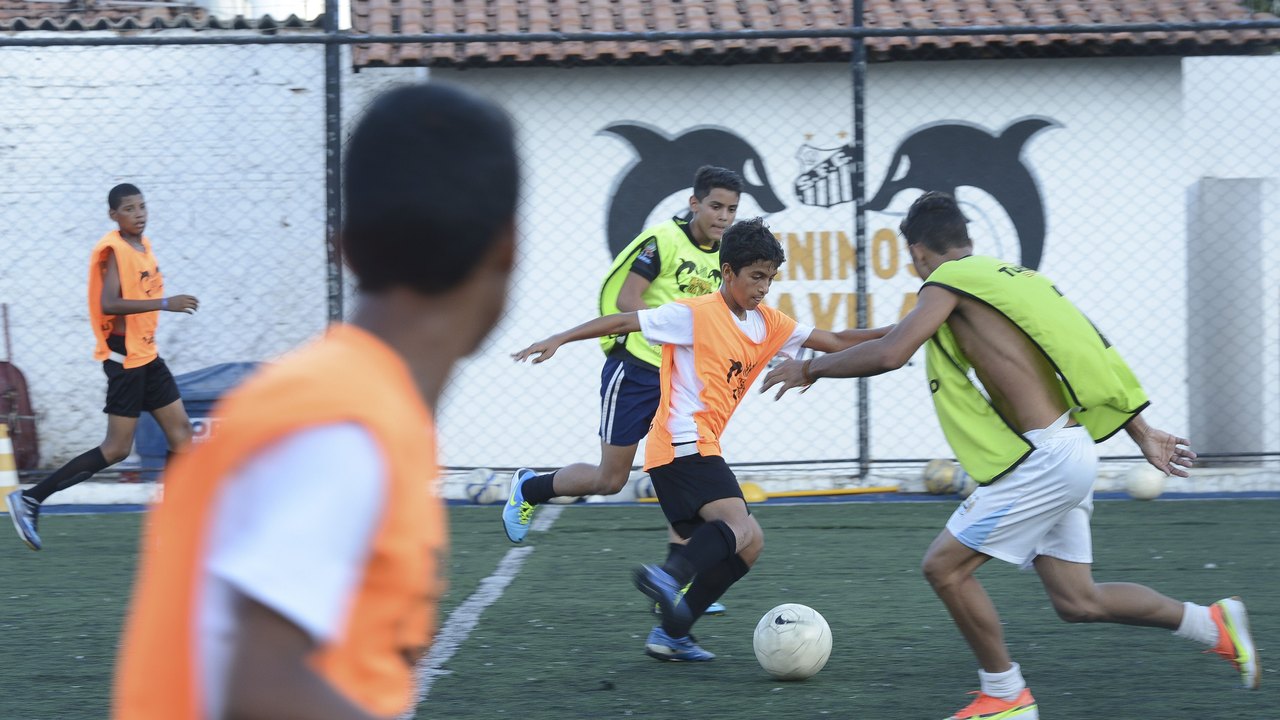 Estudo revela por que jovens dedicam pouco tempo à prática de esportes