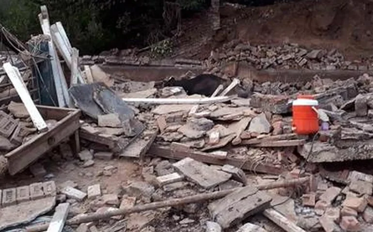 Nos EUA, forte terremoto é sentido na Califórnia e autoridades emitem alerta de tsunami