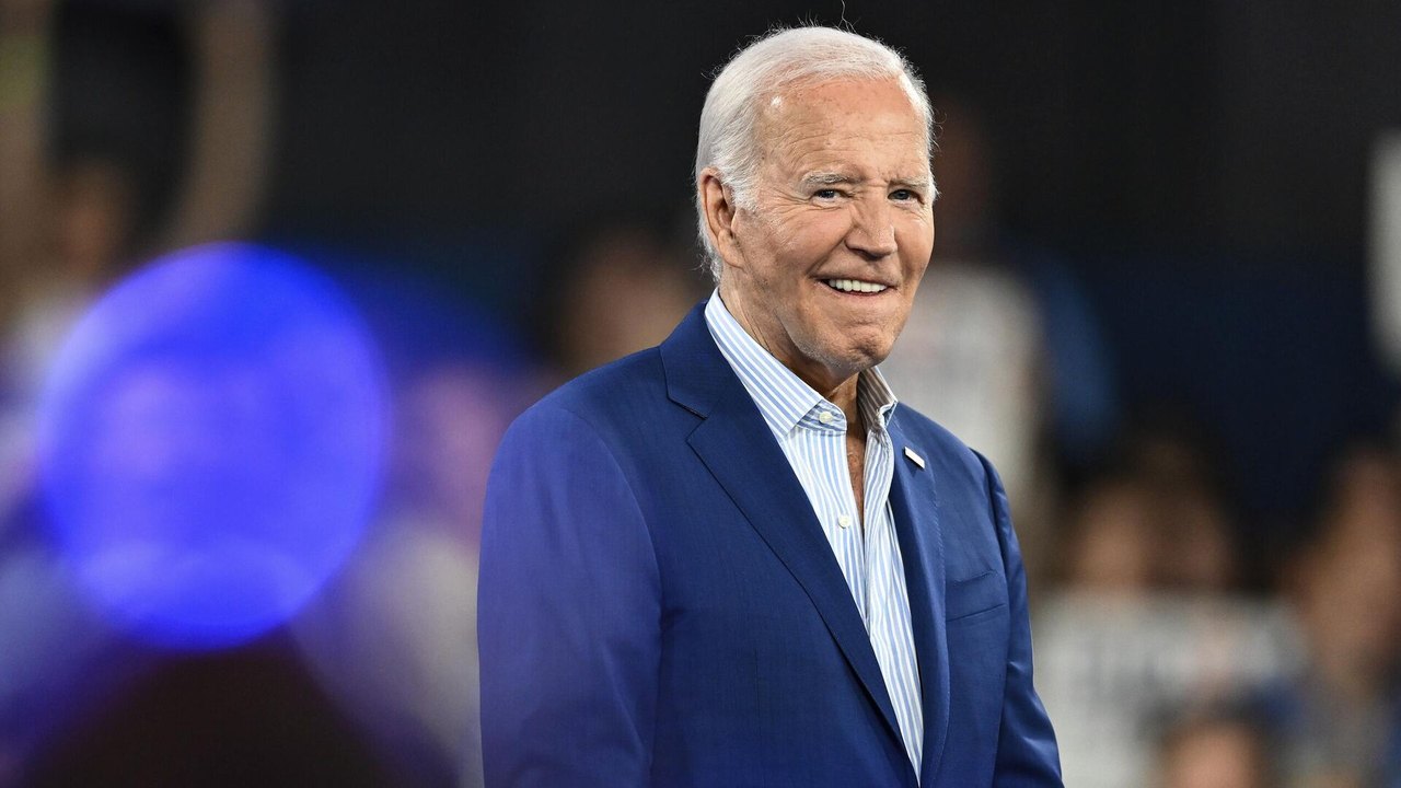 Biden deve perdoar US$ 4,65 bilhões da dívida da Ucrânia antes de Trump tomar posse, diz mídia