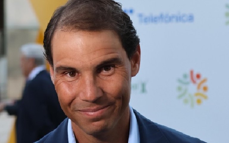 Nadal passa por cirurgia e confirma que perderá o restante da temporada 2023