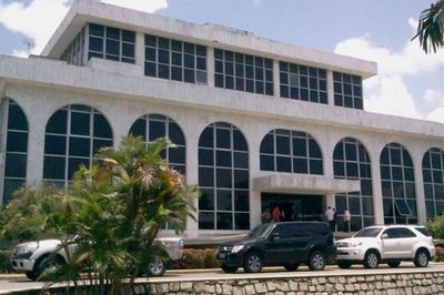 TC recebe R$ 34 milhões também para bancar gratificações a fantasmas