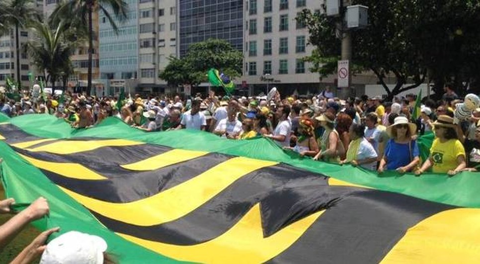 manifestação contra dilma