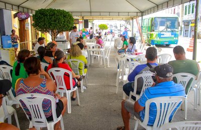Programa Desenrola Brasil atende população no Centro de Penedo nesta terça, 07