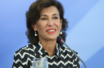 Presidente do BNDES pede demissão