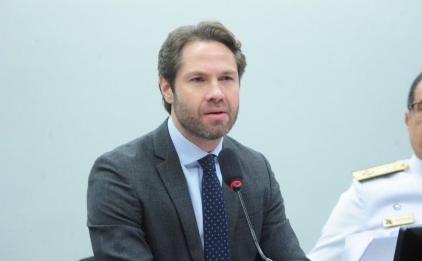 Pedro Vilela pede apoio das Forças Armadas para socorrer Alagoas