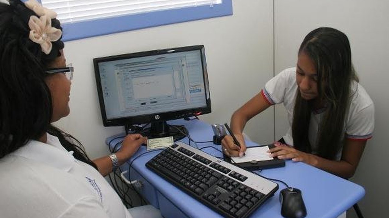 Sine Móvel disponibiliza carteira do trabalho a alunos do Pronatec