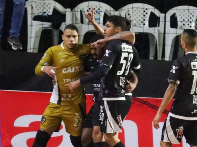 Após sucesso do Coliseu, João Paulo II terá decisão para a final do Brasileiro de Futsal entre Traipu e Passo Fundo em Arapiraca