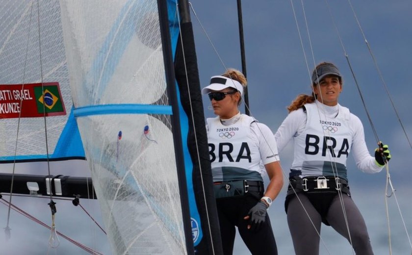 Sem vento em Tóquio, regata decisiva de Martine e Kahena na vela é adiada