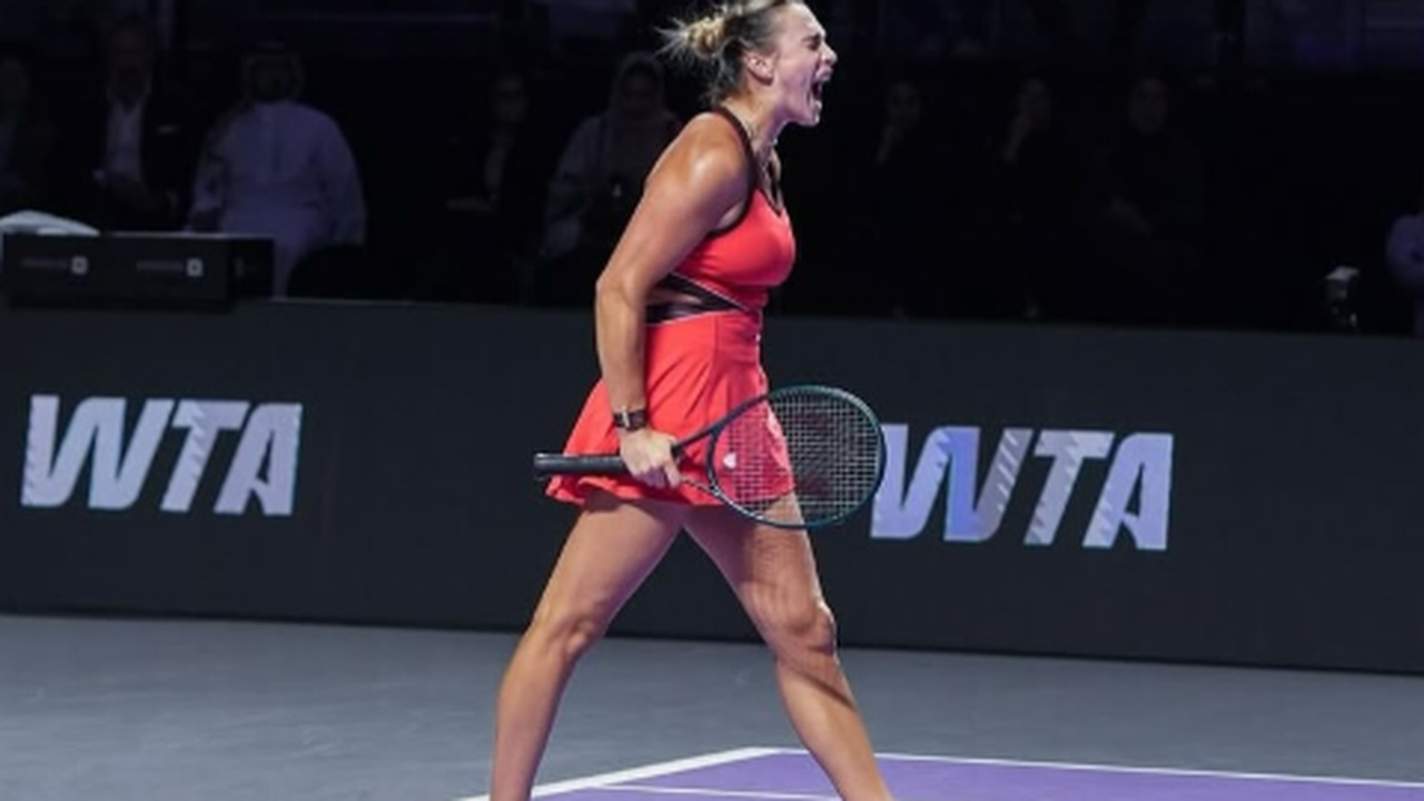 Sabalenka quebra raquetes e xinga cinegrafista após perder final do US Open
