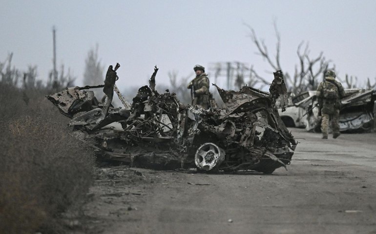 Ex-combatente das Forças Armadas da Ucrânia afirma que comando de Kiev o deixou um mês sem provisões