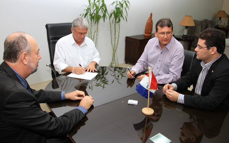 HU recebe mais de R$ 700 mil do Governo do Estado para abrir 18 leitos de Oncologia