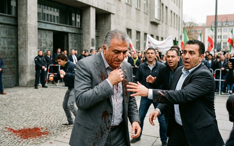 Herdeiro do xá iraniano é atingido por suco de tomate na Alemanha
