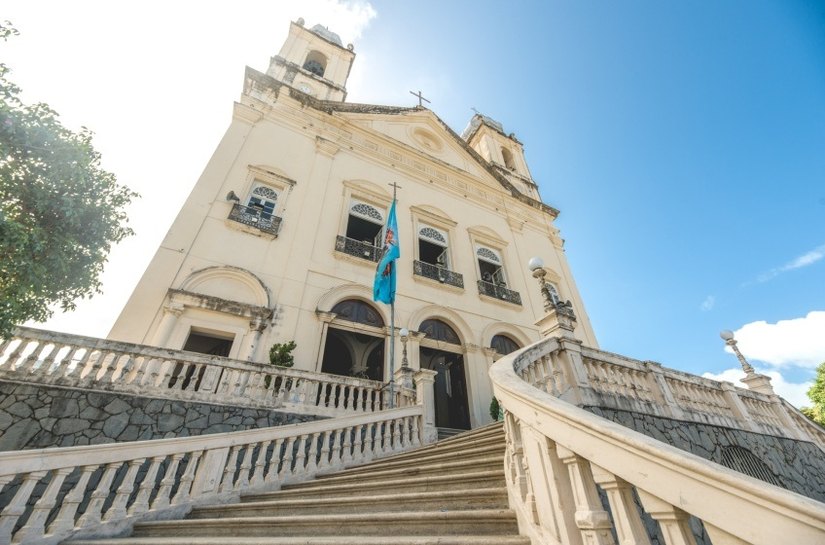 Missa Campal e Procissão de Corpus Christi interditam ruas do Centro de Maceió