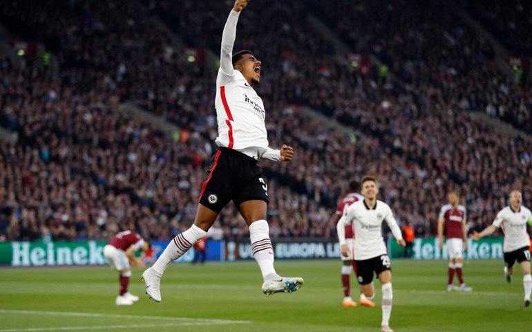 Eintracht supera o West Ham na Inglaterra e fica perto da final da Liga Europa