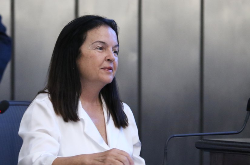 Fátima Canuto participa de audiência pública para discutir tratamento de dependentes químicos
