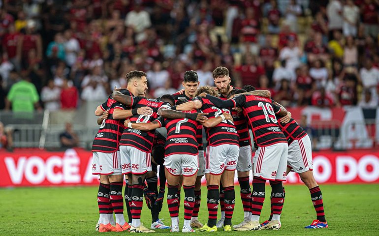 Flamengo e Corinthians se enfrentam no Maracanã