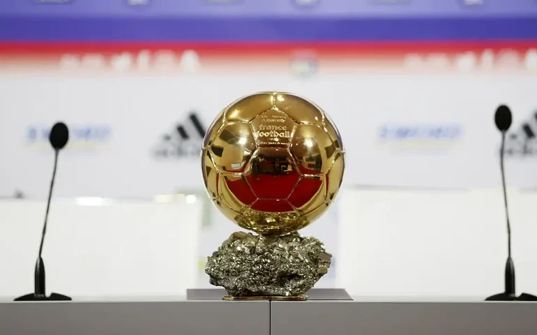 Bola de Ouro 2025: quem são os brasileiros que concorrem à premiação