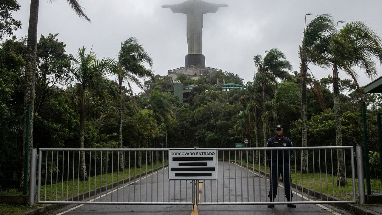 Rio fecha acesso ao Corcovado, Parque Lage, Vista Chinesa e Pedra da Gávea por risco de ventos fortes
