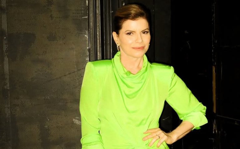 Debora Bloch fala tudo o que acha de Odete Roitman, de 'Vale Tudo': 'Não passo pano'