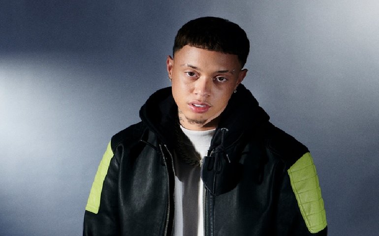 Teto retorna aos palcos com lançamento de música em estilo inédito e planos para o The Town