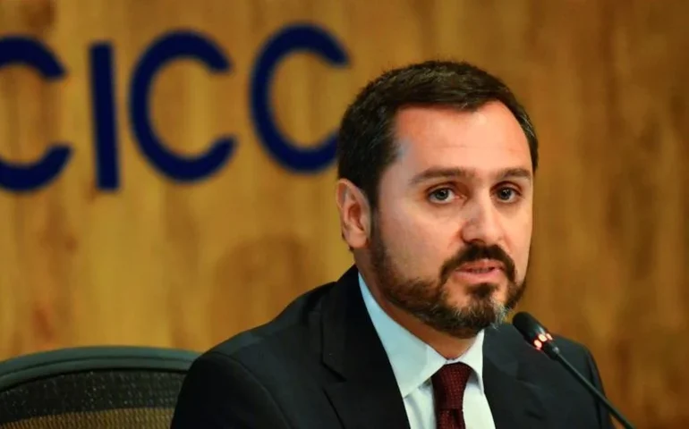 'Vamos instalar tantos inquéritos forem necessários', diz diretor-geral da Polícia Federal sobre investigações contra o crime organizado do Rio