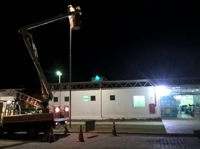 Sima faz manutenção na iluminação da Unidade de Pronto Atendimento