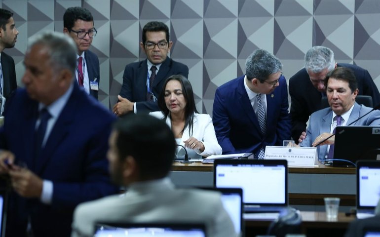 CPMI do golpe convoca hacker Delgatti e mais quatro pessoas