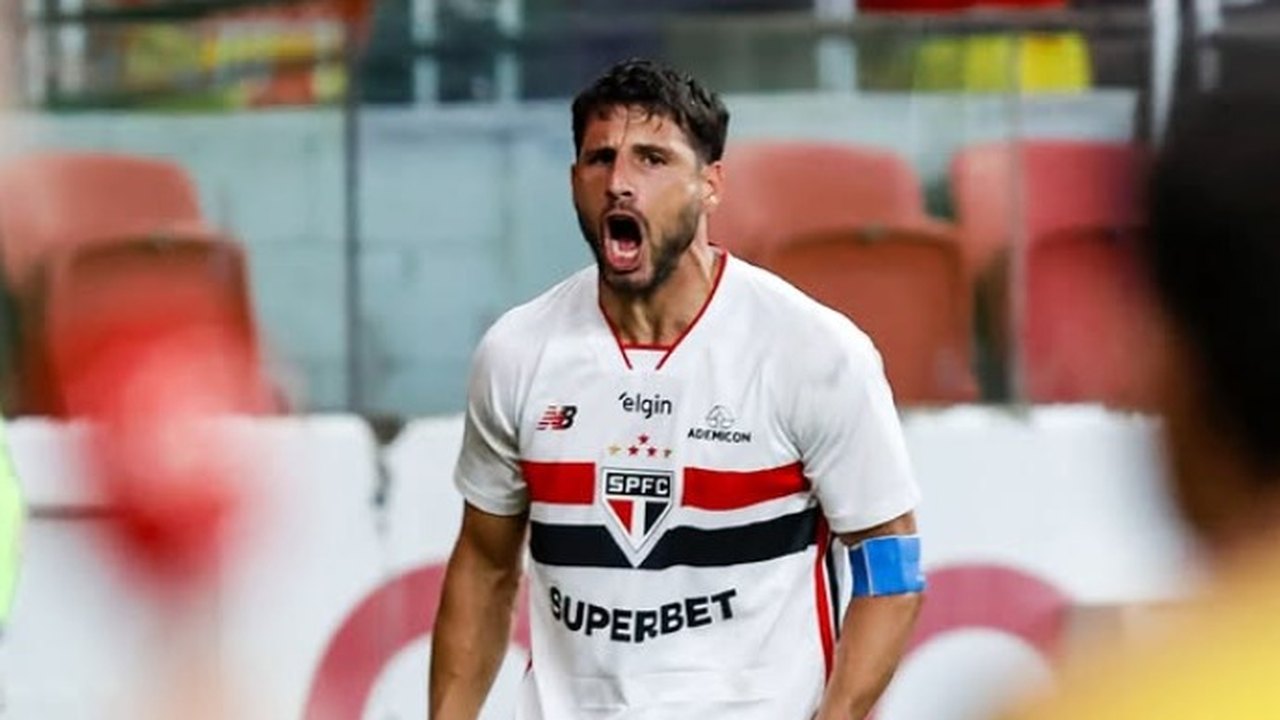 São Paulo renova contrato com Calleri até 2028: 'Encontrei um lugar para meu coração morar'