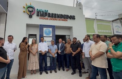 Prefeitura de Limoeiro de Anadia entrega Casa do Empreendedor e reforça compromisso com o desenvolvimento local