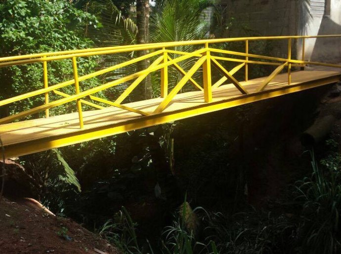 Prefeitura de Maceió segue revitalizando pontilhões em grotas