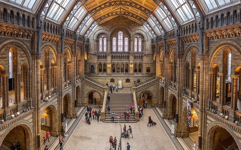 Museu na Inglaterra reconhece imperador romano como mulher trans e mudará pronome em exposições