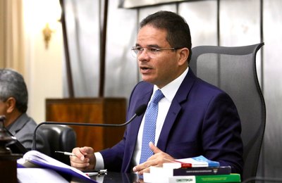 Mesa Diretora da ALE publica ato modificando horário das sessões