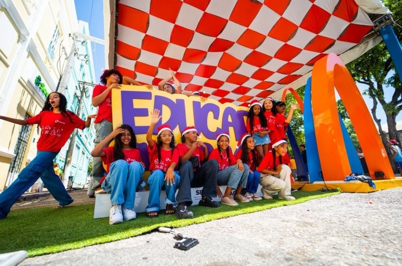 Abertura do Educar é Massa é marcada por cultura, palestras e exposição